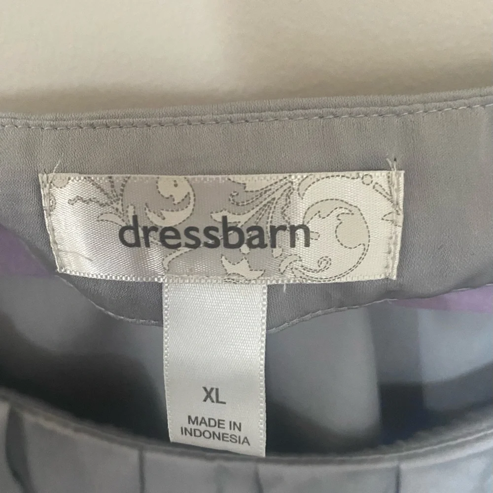 Dress barn blouse - Picture 3 of 3